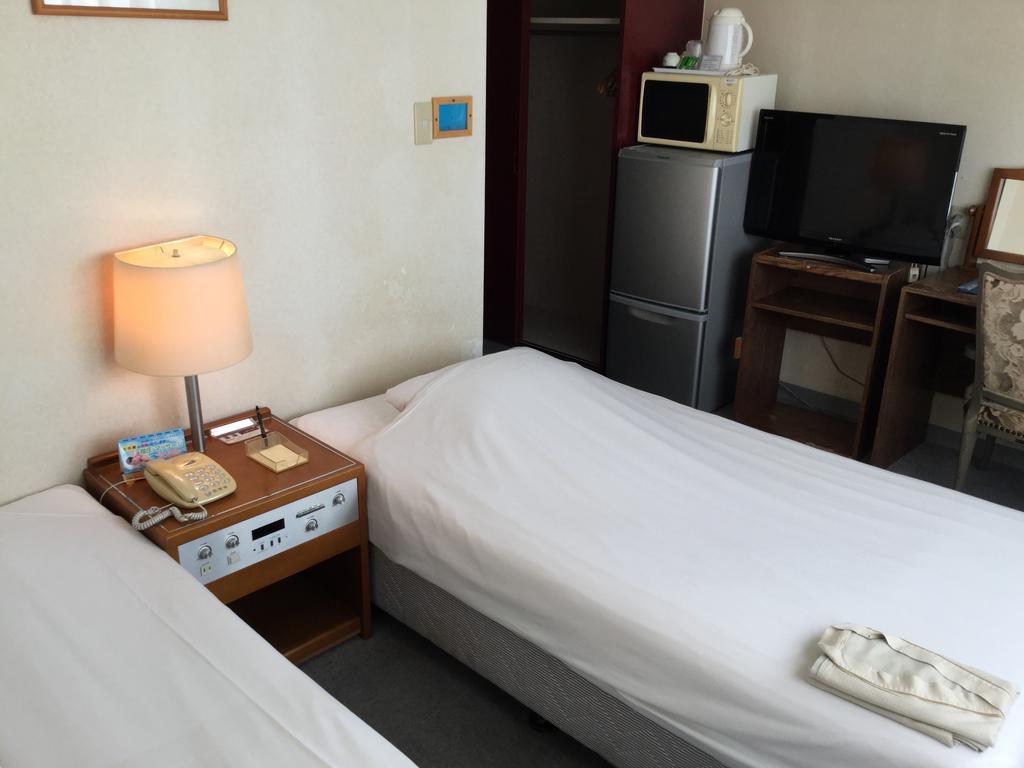 Hotel Peace Land Ishigaki Ishigaki  Exterior foto